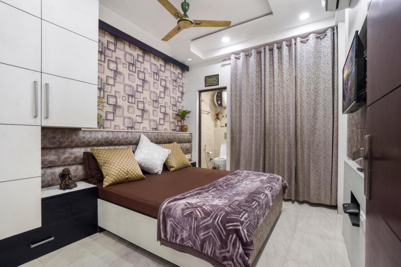 Homlee-Villa Luxury-2Bhk-Anand Vihar-Ramprastha Ґазіабад Екстер'єр фото